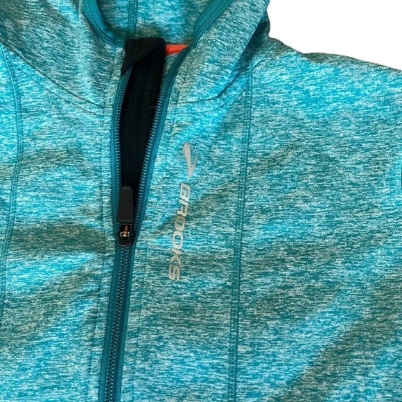Brooks Equilibrium Technology front zip hooded running jacket size medium - Picture 3 of 7